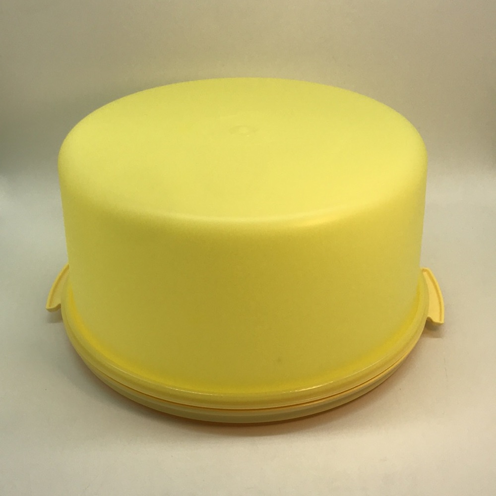 Tupperware Maxi Cake Round Container - Picture 4 of 11